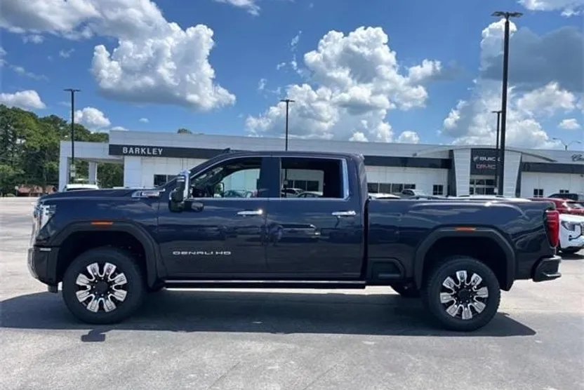 2025 Gmc Sierra 2500 HD Denali photo 1