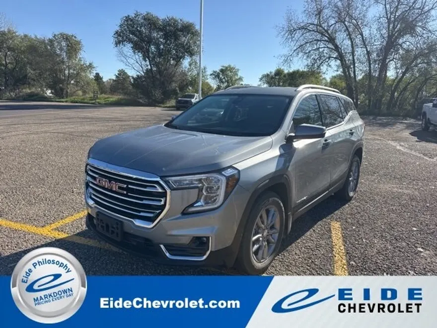 2023 Gmc Terrain SLT photo 1