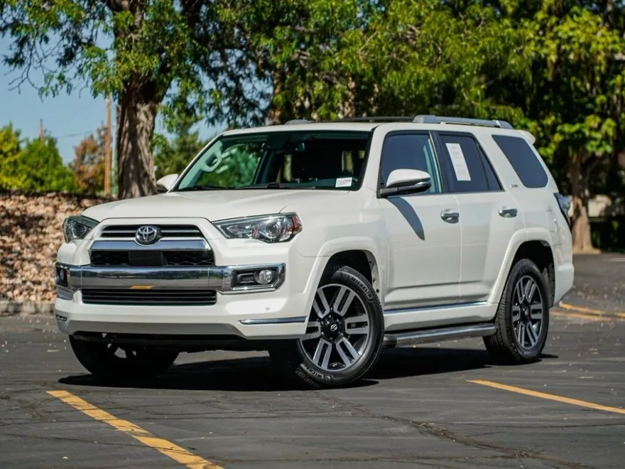 2020 Toyota 4Runner Limited photo 1