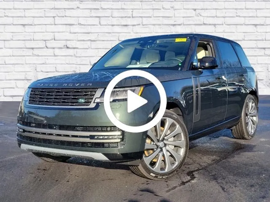 2025 Land Rover Range Rover SE photo 1