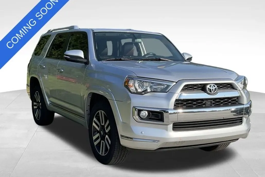 2017 Toyota 4Runner Limited photo 1