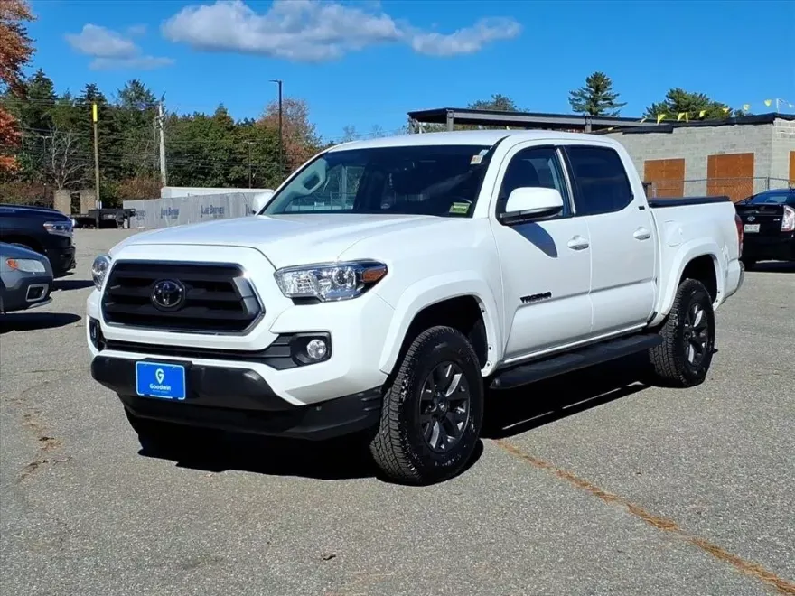 2023 Toyota Tacoma SR5 V6 photo 1