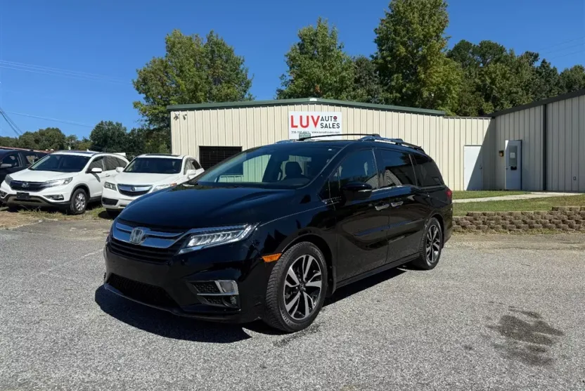 2018 Honda Odyssey Elite photo 1