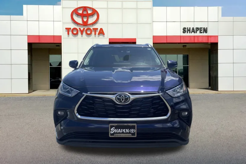 2025 Toyota Highlander Limited photo 1