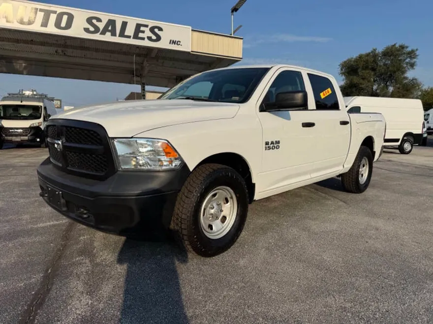 2017 Ram 1500 Tradesman photo 1