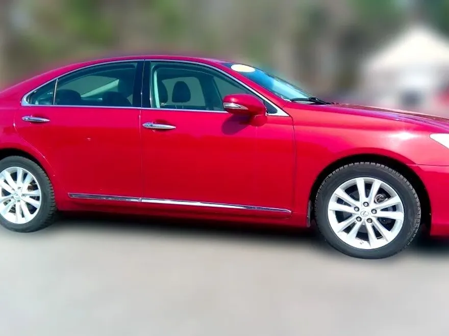 2010 Lexus ES 350 Base photo 1