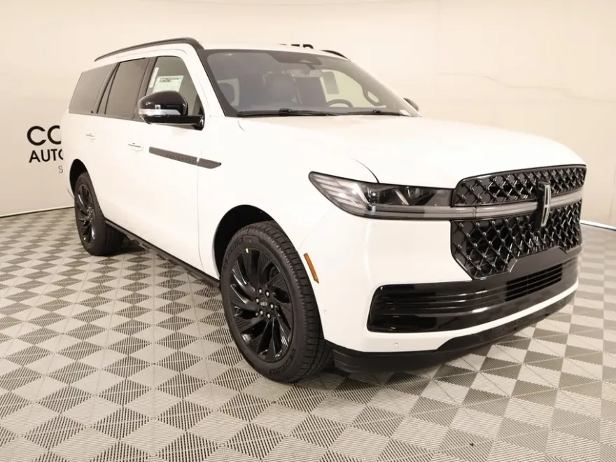 2025 Lincoln Navigator Reserve photo 1