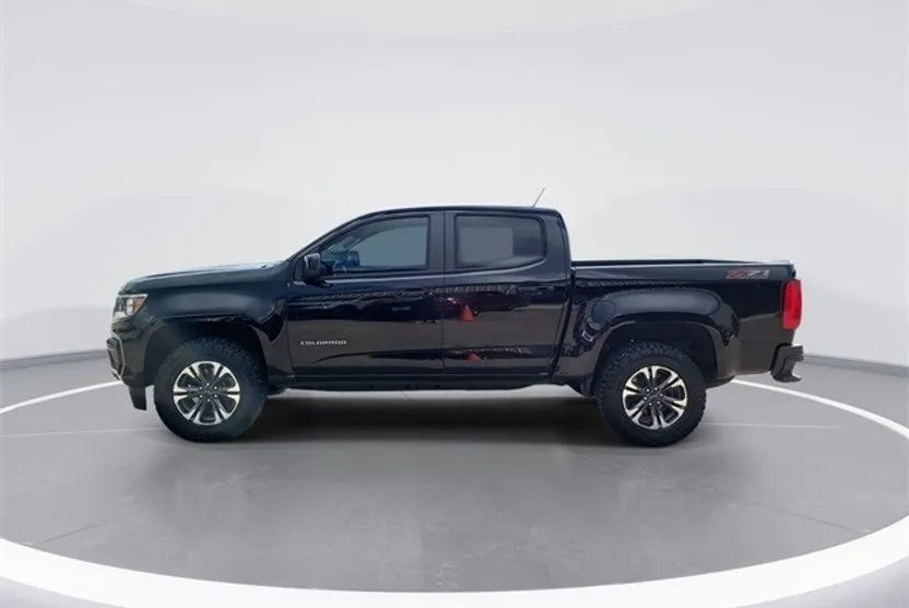 2022 Chevrolet Colorado Z71 photo 1