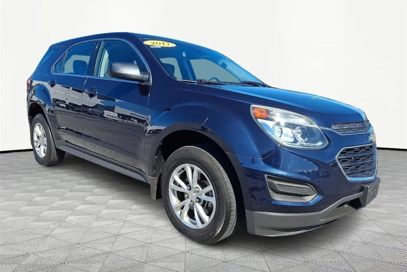 2017 Chevrolet Equinox LS photo 1