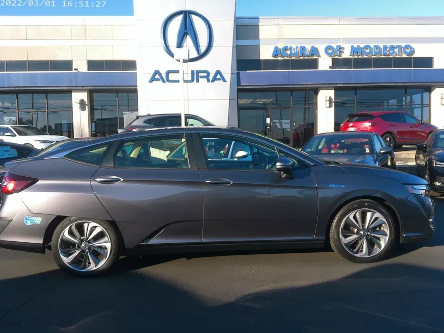 2019 Honda Clarity Plug-In Hybrid Touring photo 1