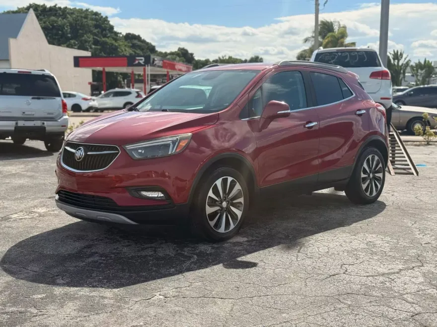 2018 Buick Encore Essence Sport photo 1