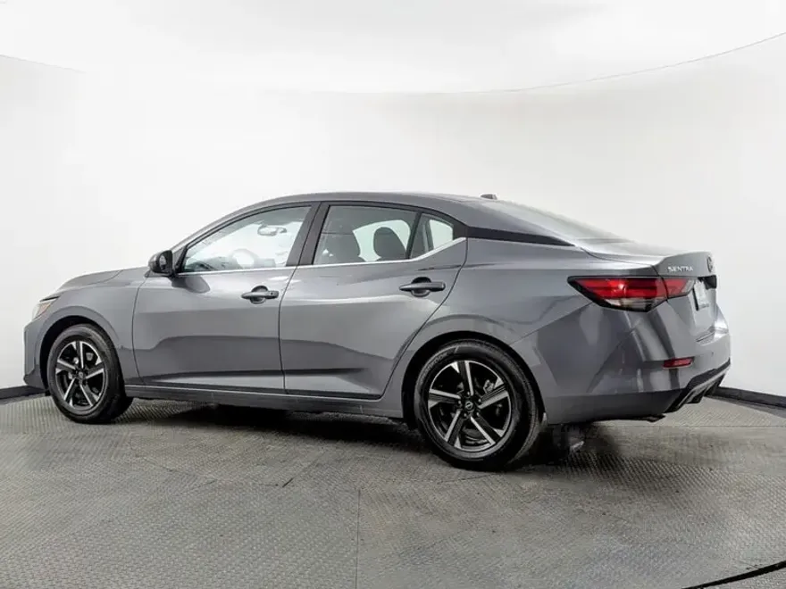 2025 Nissan Sentra SV photo 1