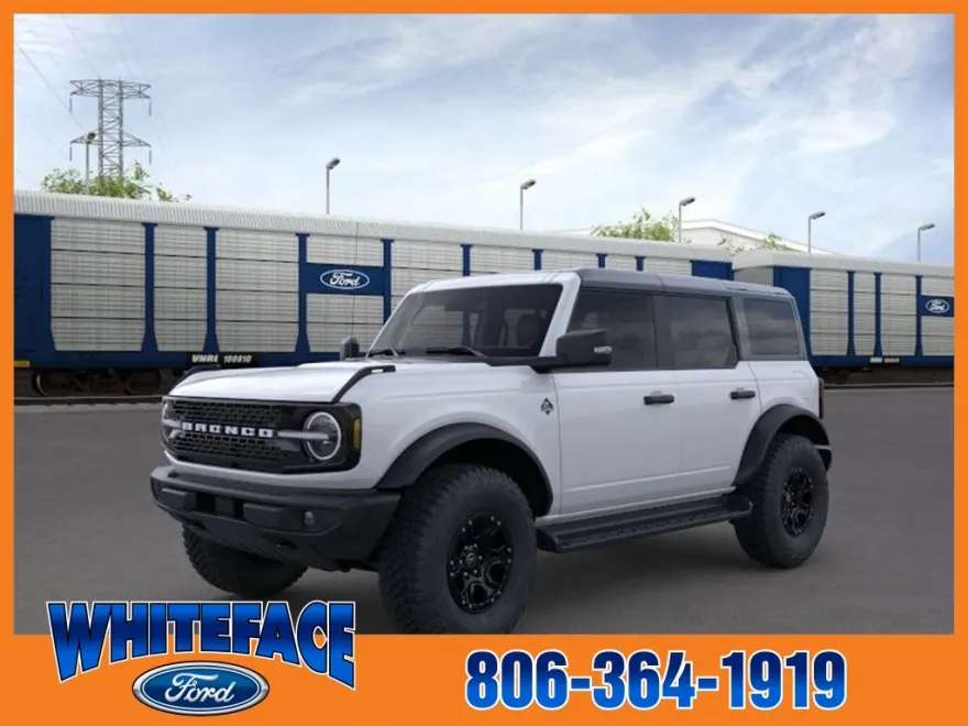 2025 Ford Bronco Outer Banks photo 1