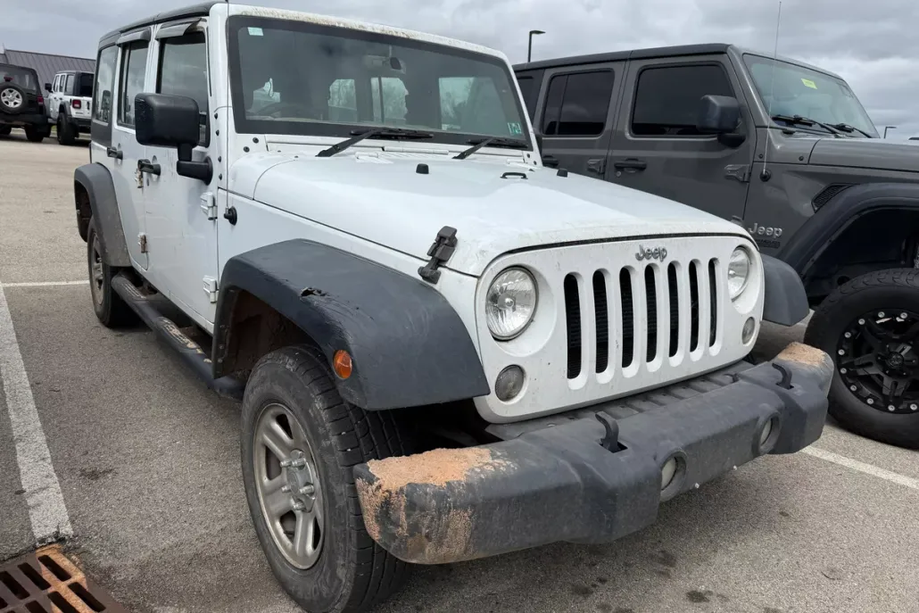 2016 Jeep Wrangler Unlimited Sport photo 1