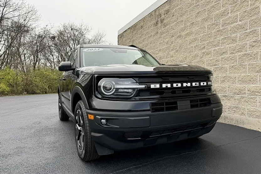 2023 Ford Bronco Sport Outer Banks photo 1