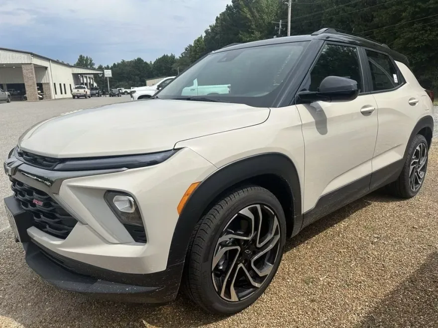 2026 Chevrolet Trailblazer RS photo 1
