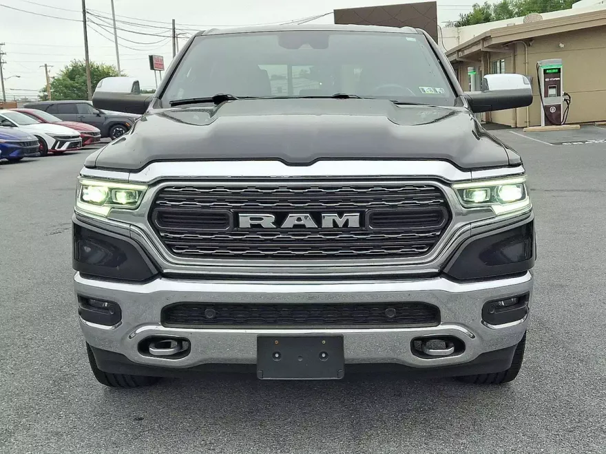 2019 Ram 1500 Limited photo 2