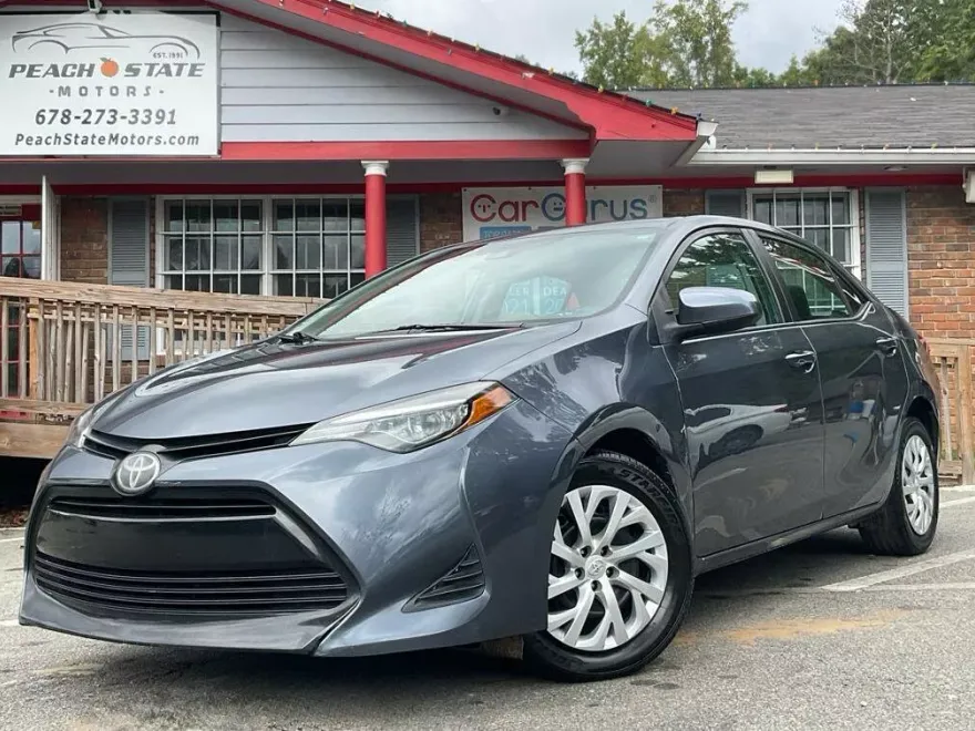 2019 Toyota Corolla XLE XSE photo 1