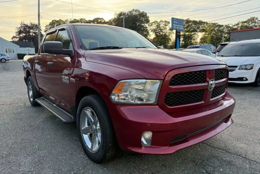 2015 Ram 1500 Express photo 1
