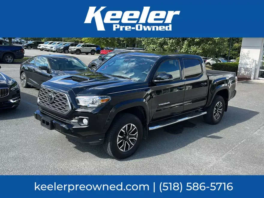 2023 Toyota Tacoma TRD Sport V6 photo 1