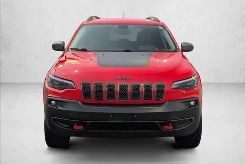 2019 Jeep Cherokee Trailhawk Sport photo 1