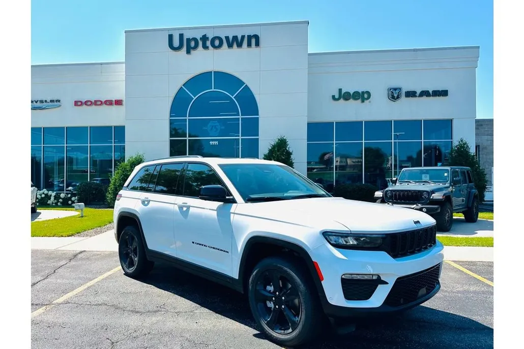 2025 Jeep Grand Cherokee Limited photo 1