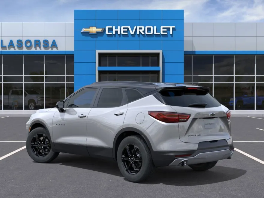 2025 Chevrolet Blazer 2LT photo 1