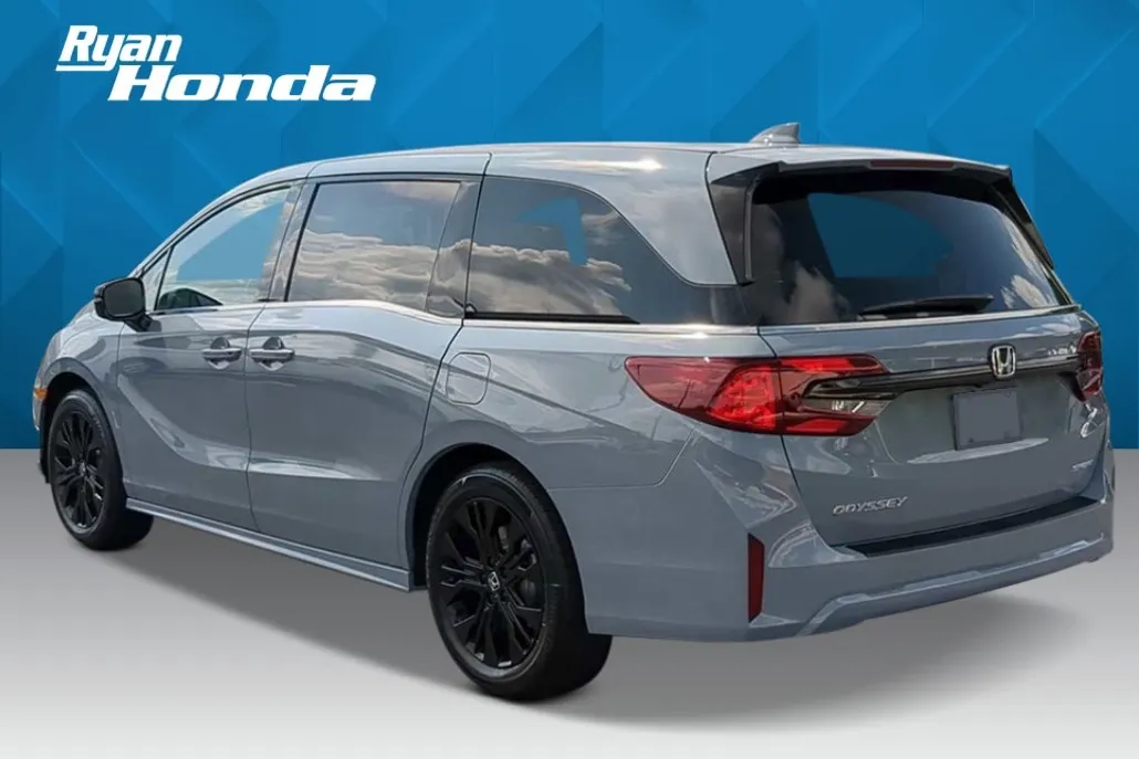 2026 Honda Odyssey photo 1