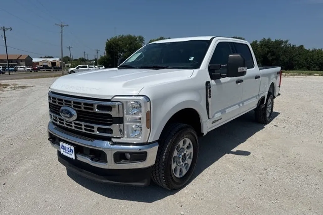 2024 Ford F-250 photo 1
