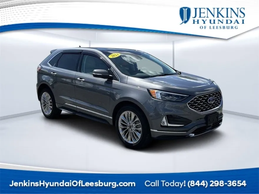 2024 Ford Edge Titanium photo 1