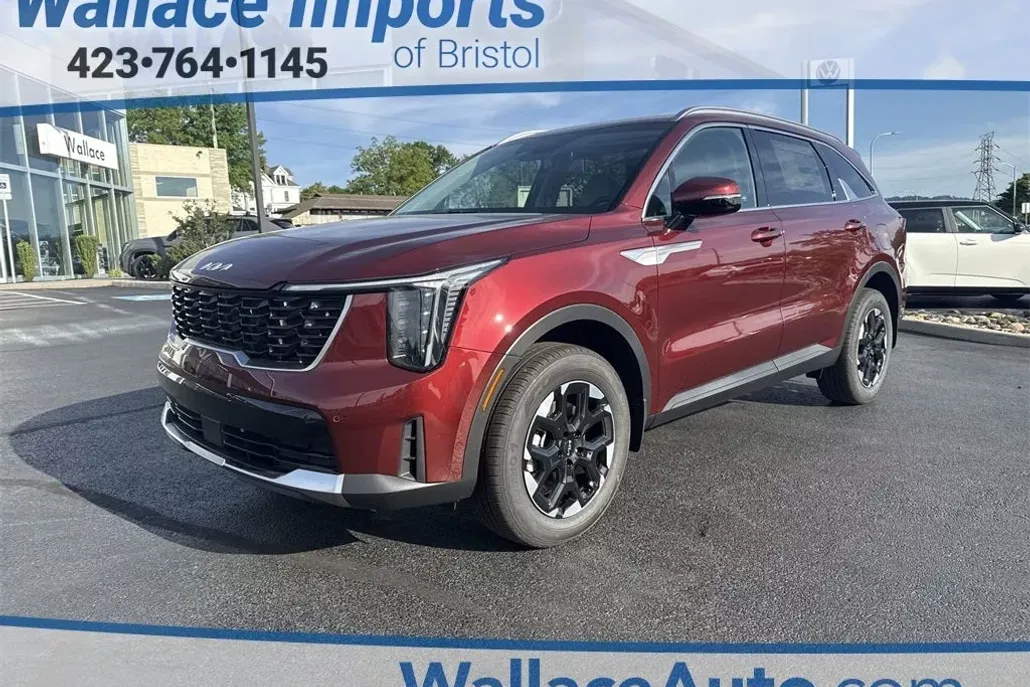 2025 Kia Sorento S photo 1