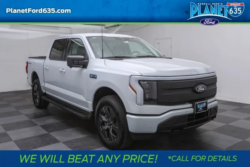 2025 Ford F-150 Lightning photo 1