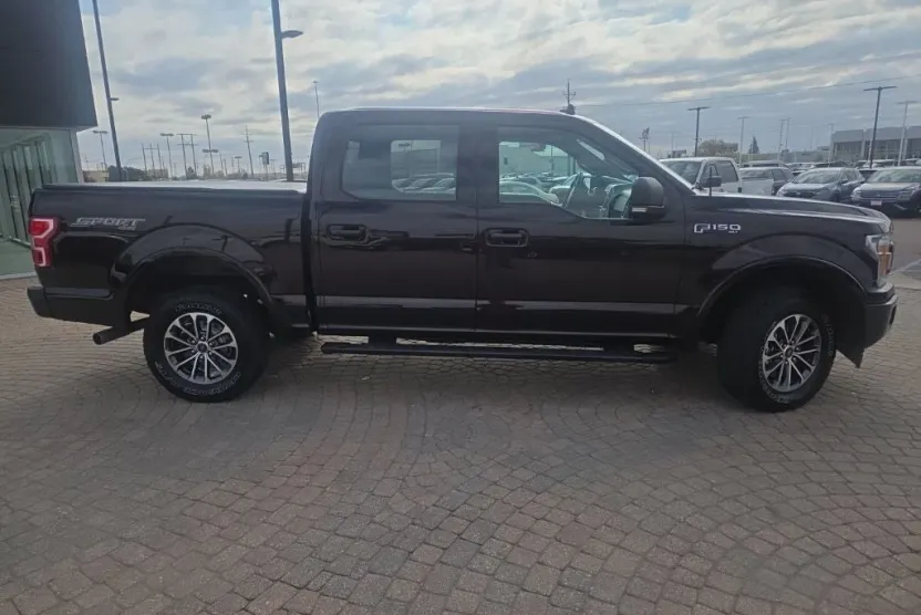 2019 Ford F-150 XLT photo 1
