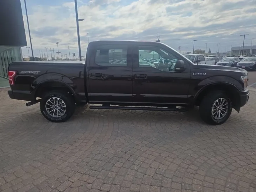 2019 Ford F-150 XLT photo 1