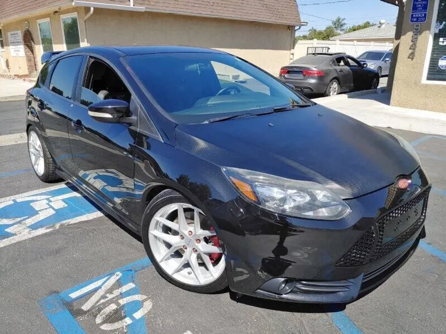 2014 Ford Focus ST photo 1