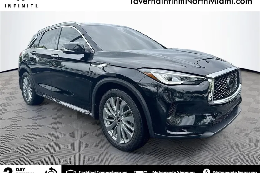 2023 Infiniti QX50 Luxe photo 1