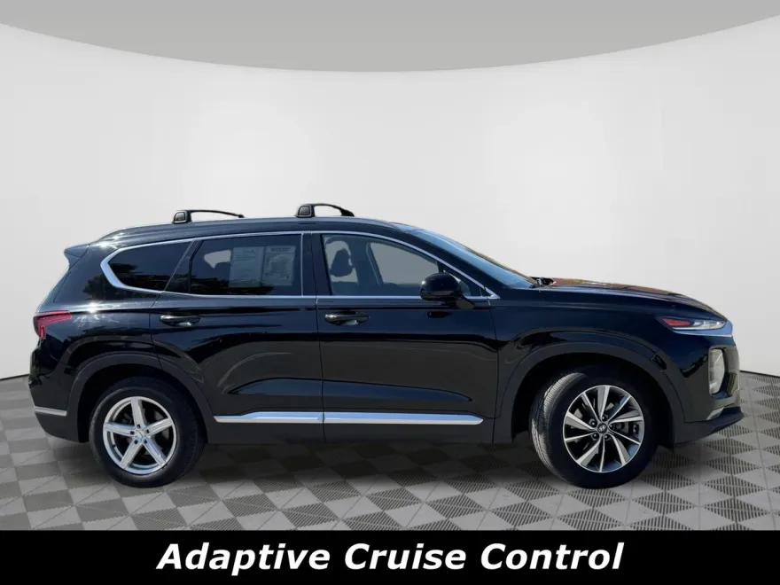 2020 Hyundai Santa Fe SEL photo 1