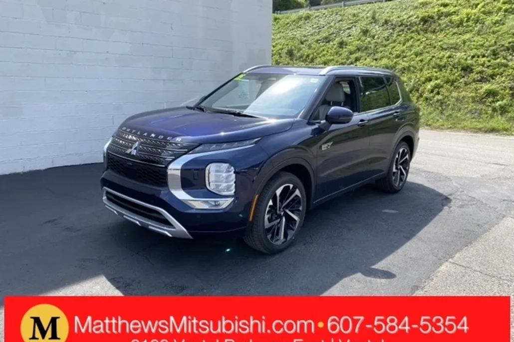 2025 Mitsubishi Outlander PHEV SEL photo 1