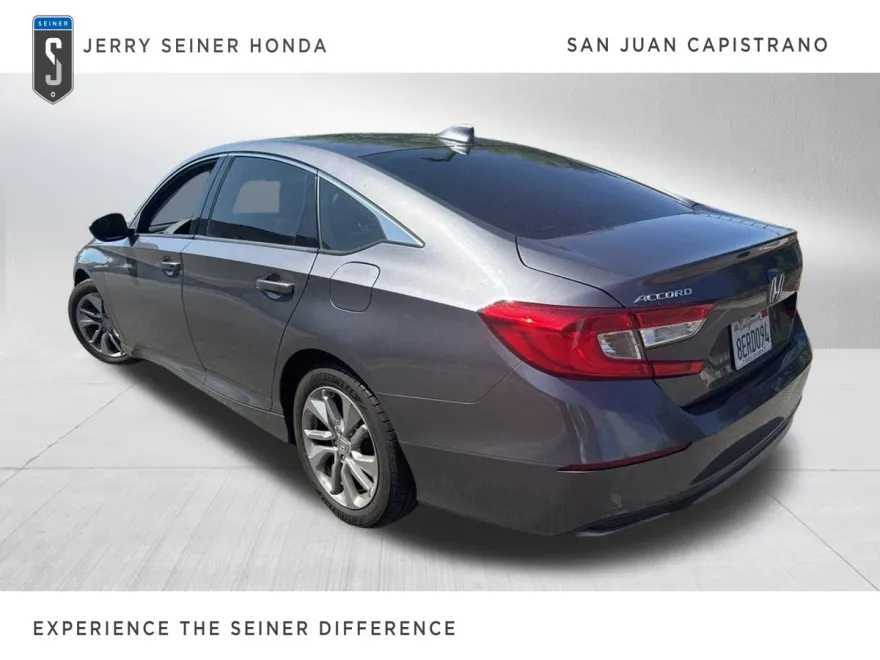 2018 Honda Accord LX 1.5T photo 1