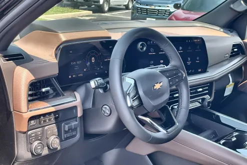 2025 Chevrolet Suburban High Country photo 1