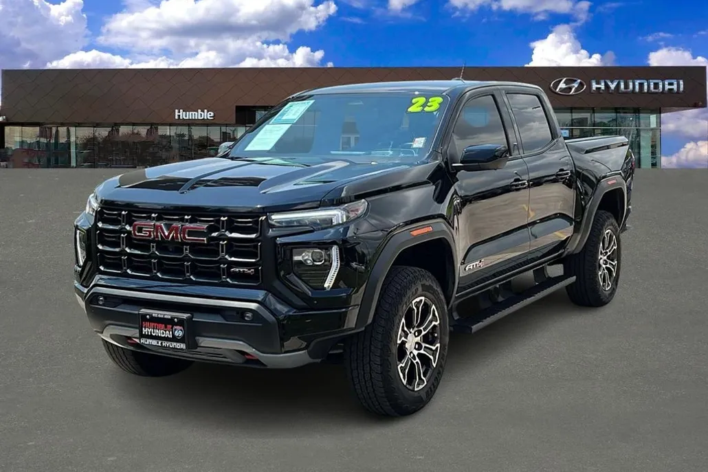2023 Gmc Canyon AT4 photo 1