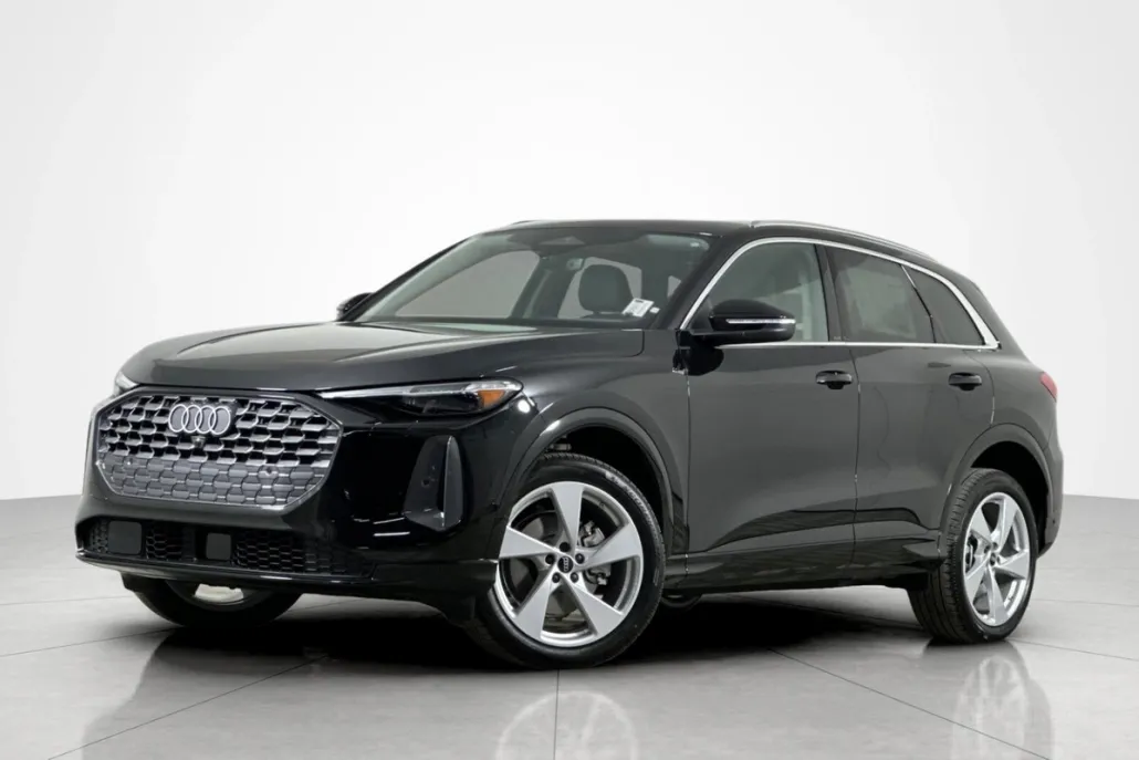 2025 Audi Q5 Premium Plus photo 1