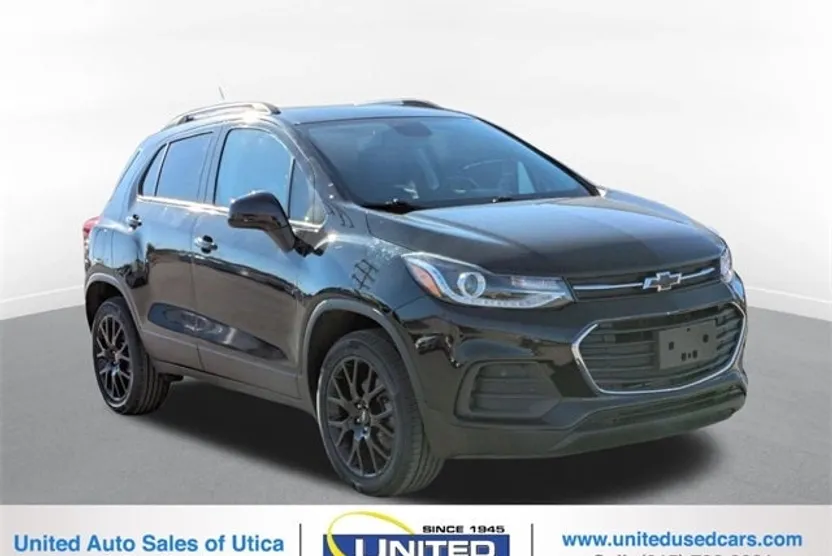 2022 Chevrolet Trax LT photo 1