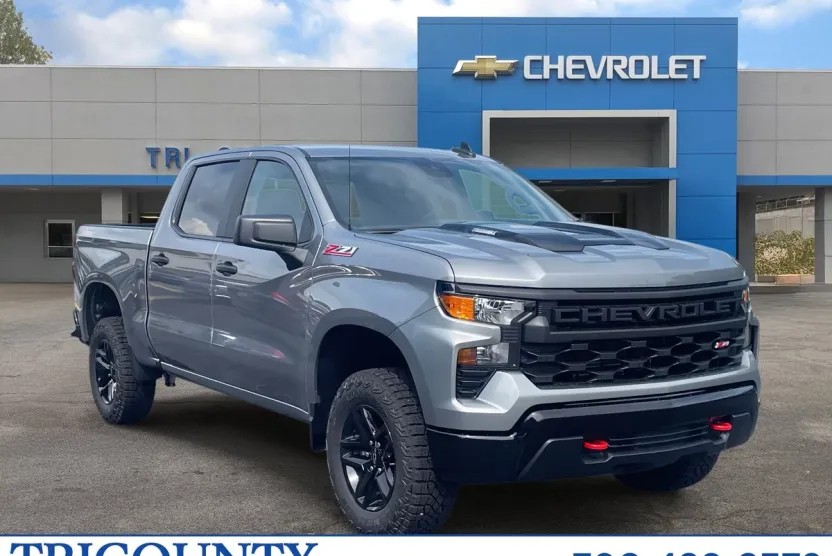 2026 Chevrolet Silverado 1500 Custom Trail Boss photo 1