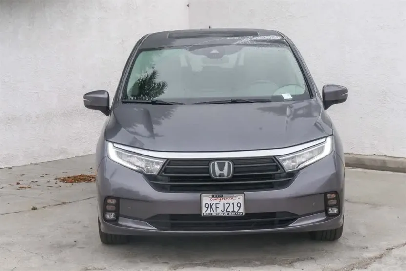 2024 Honda Odyssey Elite photo 1