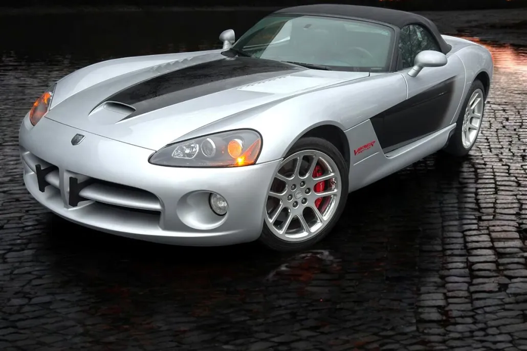 2004 Dodge Viper SRT10 photo 1