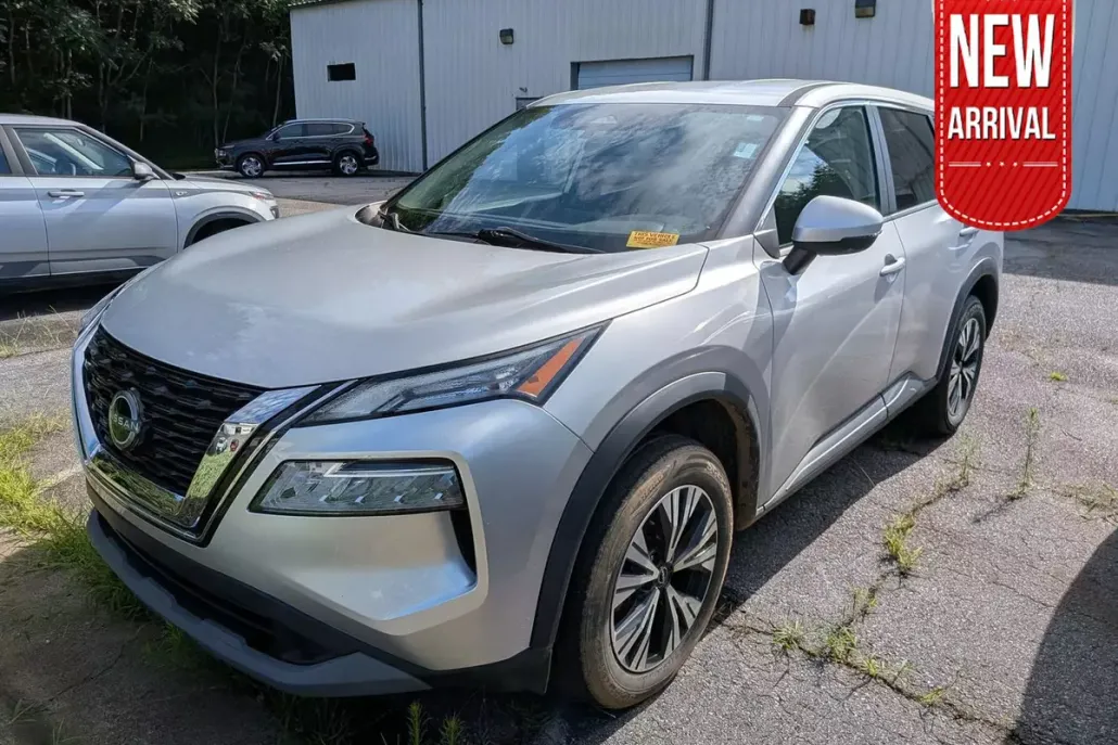 2022 Nissan Rogue SV photo 1