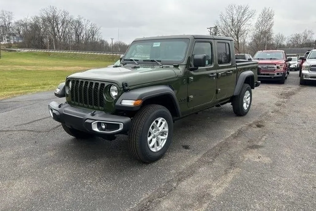 2023 Jeep Gladiator Sport S photo 1