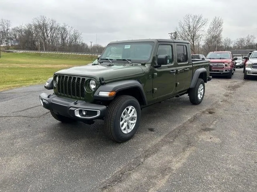 2023 Jeep Gladiator Sport S photo 1