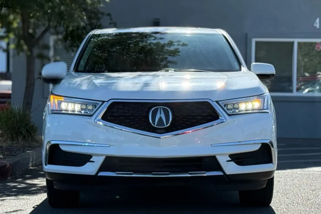 2017 Acura MDX Sport photo 1